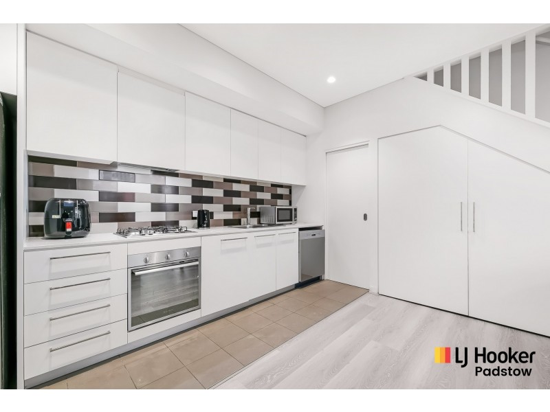 8/9 Mackinder Street, Campsie NSW 2194