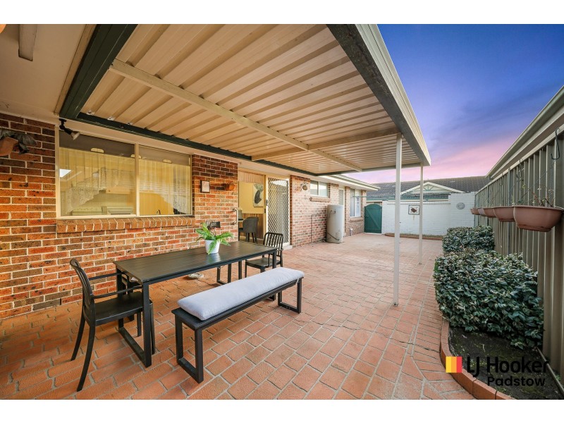 8/26 Parkview Avenue, Picnic Point NSW 2213