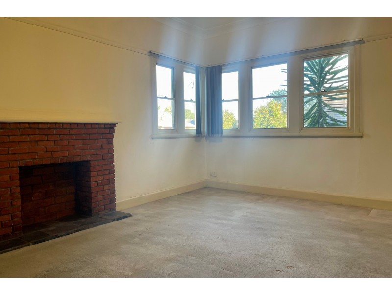 4 Ashmead Avenue, Revesby NSW 2212