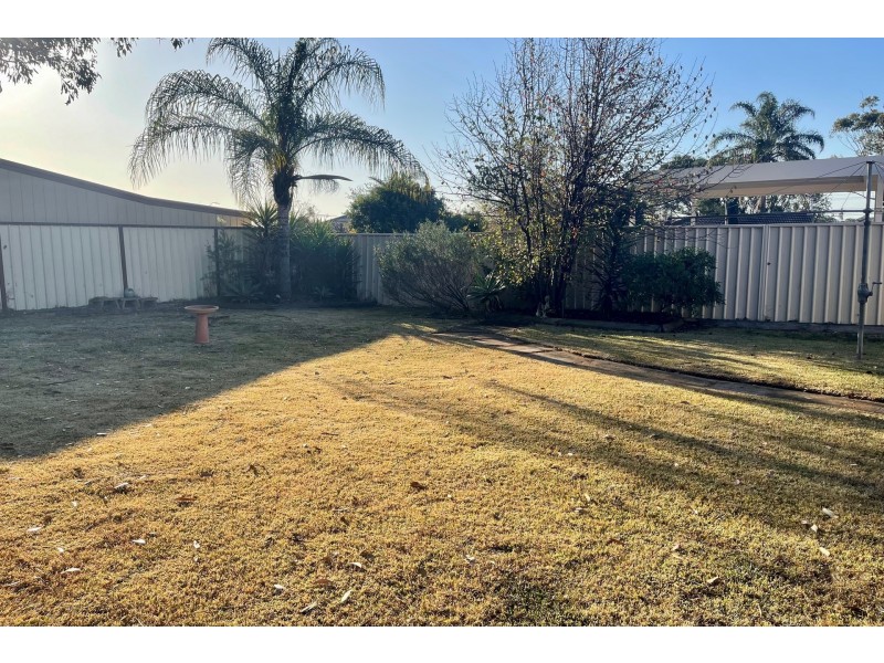 4 Ashmead Avenue, Revesby NSW 2212