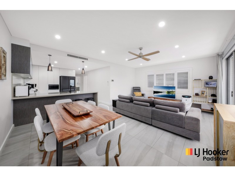 12 Alamein Road, Revesby Heights NSW 2212