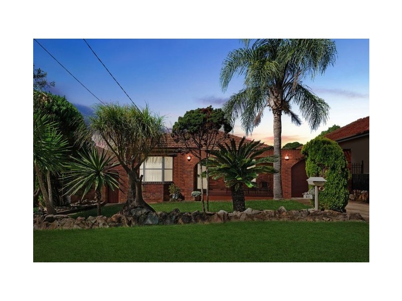52 Proctor Avenue, Kingsgrove NSW 2208