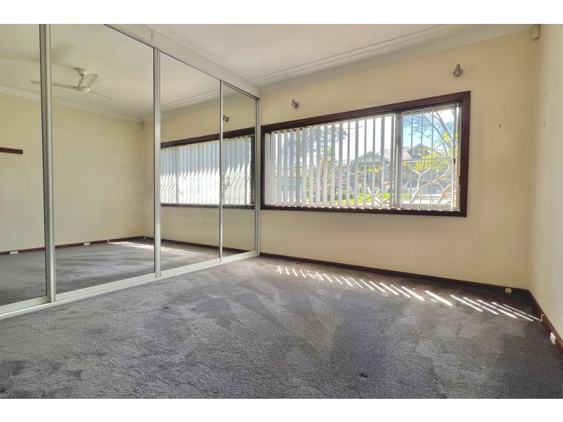 24 Browning Street, East Hills NSW 2213