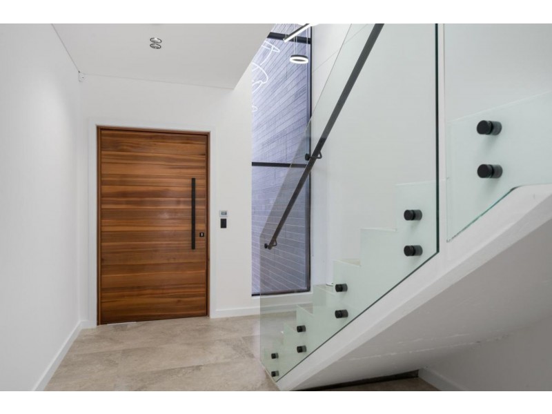 8A Sandakan Road, Revesby Heights NSW 2212