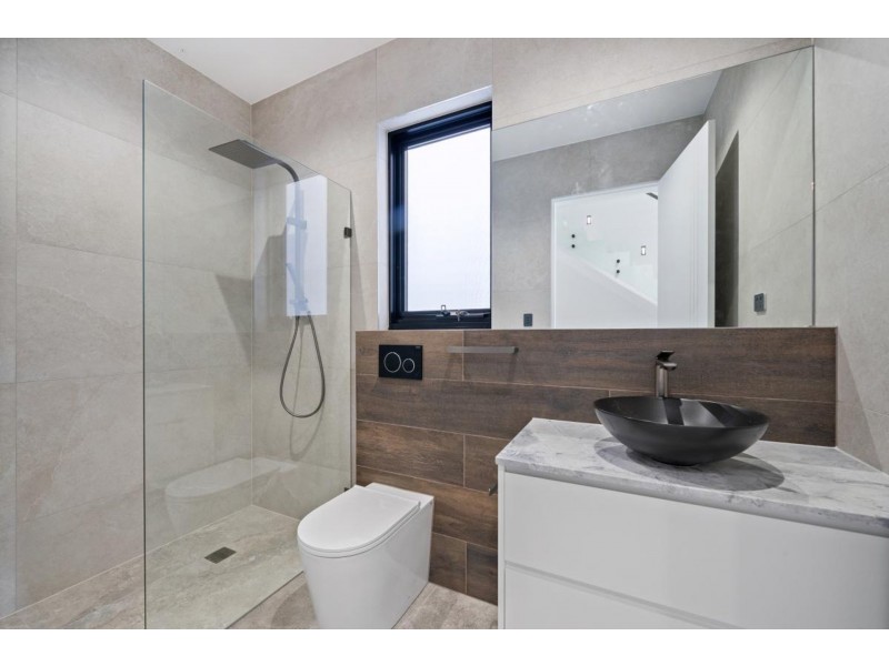 8A Sandakan Road, Revesby Heights NSW 2212