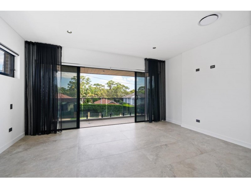 8A Sandakan Road, Revesby Heights NSW 2212