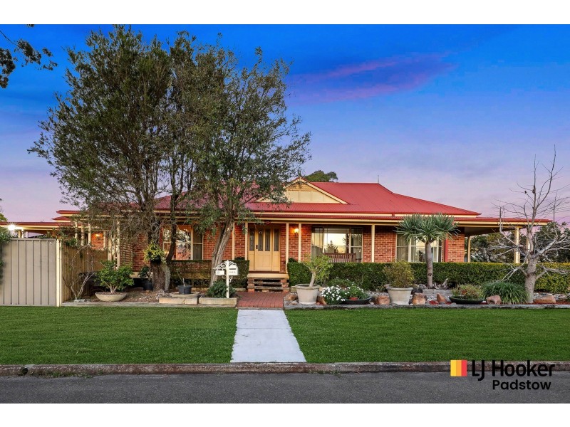 30 Henry Kendall Avenue, Padstow Heights NSW 2211