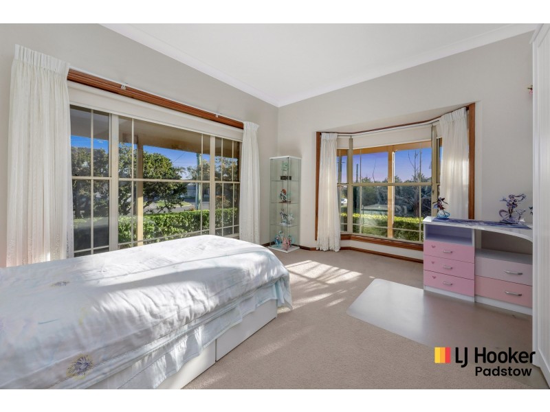 30 Henry Kendall Avenue, Padstow Heights NSW 2211