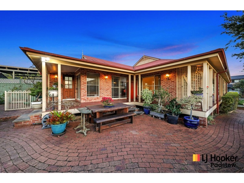 30 Henry Kendall Avenue, Padstow Heights NSW 2211