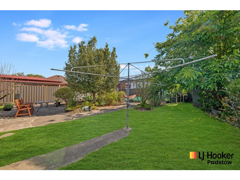 1 Wall Avenue, Panania NSW 2213