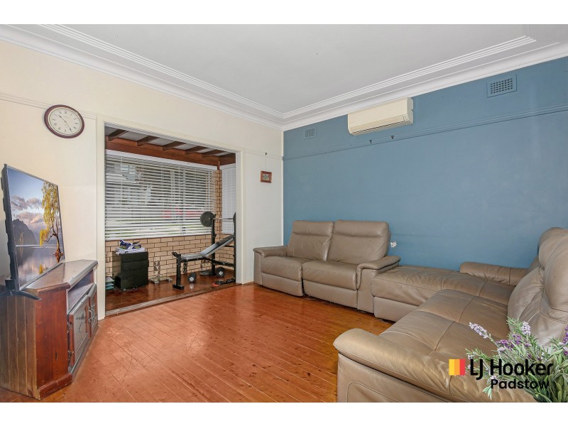 11 MacKinnon Avenue, Padstow NSW 2211