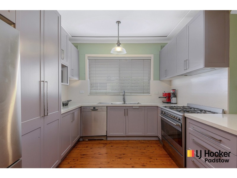 11 MacKinnon Avenue, Padstow NSW 2211