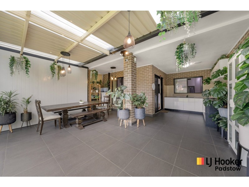 11a Spring Street, Padstow NSW 2211