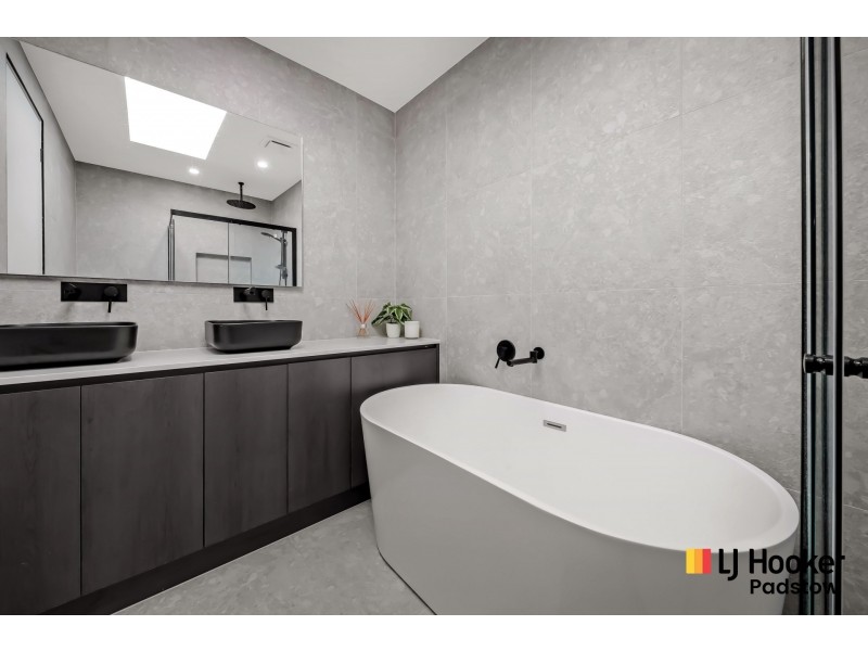 15 Crusade Avenue, Padstow NSW 2211