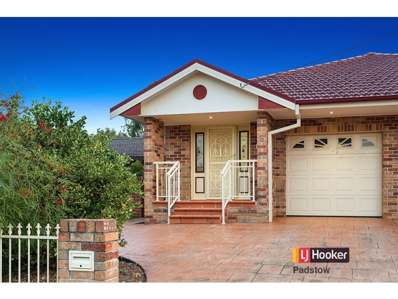 5 Wollongbar Avenue, Panania NSW 2213
