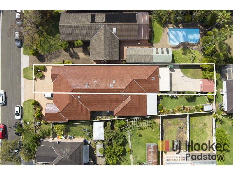 5 Wollongbar Avenue, Panania NSW 2213