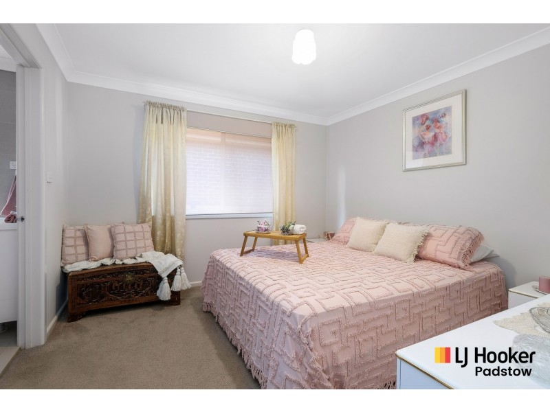 13 Matthews Avenue, East Hills NSW 2213