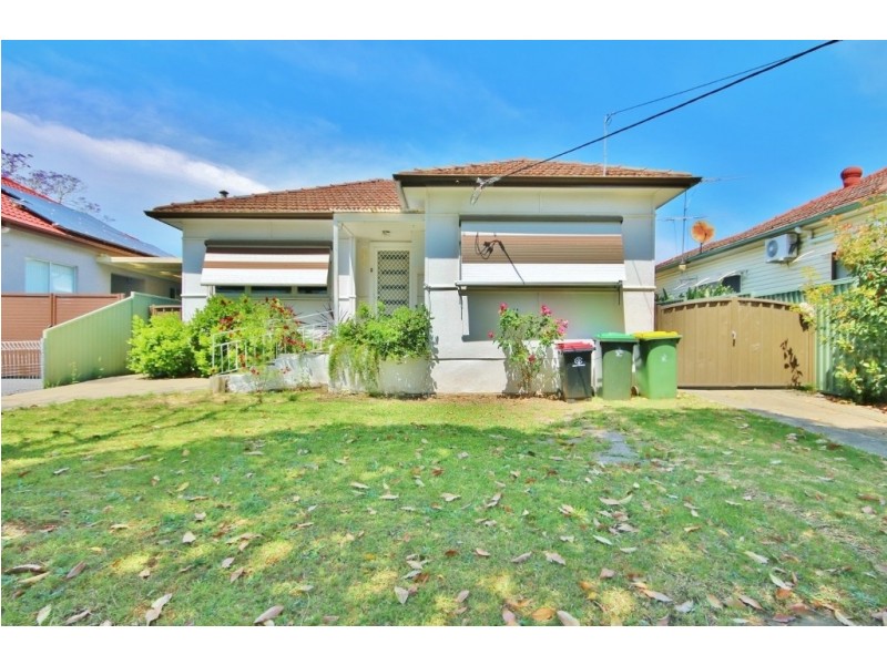 123 Marco Avenue, Panania NSW 2213