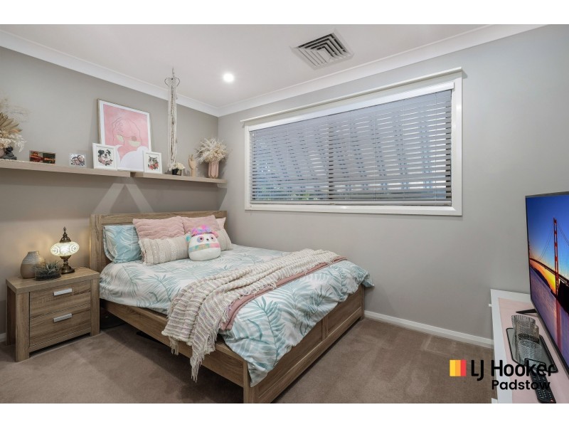 11 Links Avenue, Milperra NSW 2214