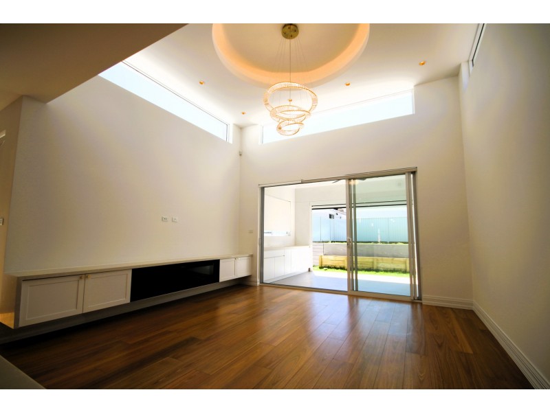 6a Gwandalan Road, Padstow NSW 2211