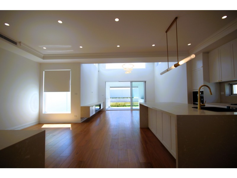 6a Gwandalan Road, Padstow NSW 2211