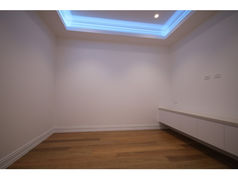 6a Gwandalan Road, Padstow NSW 2211