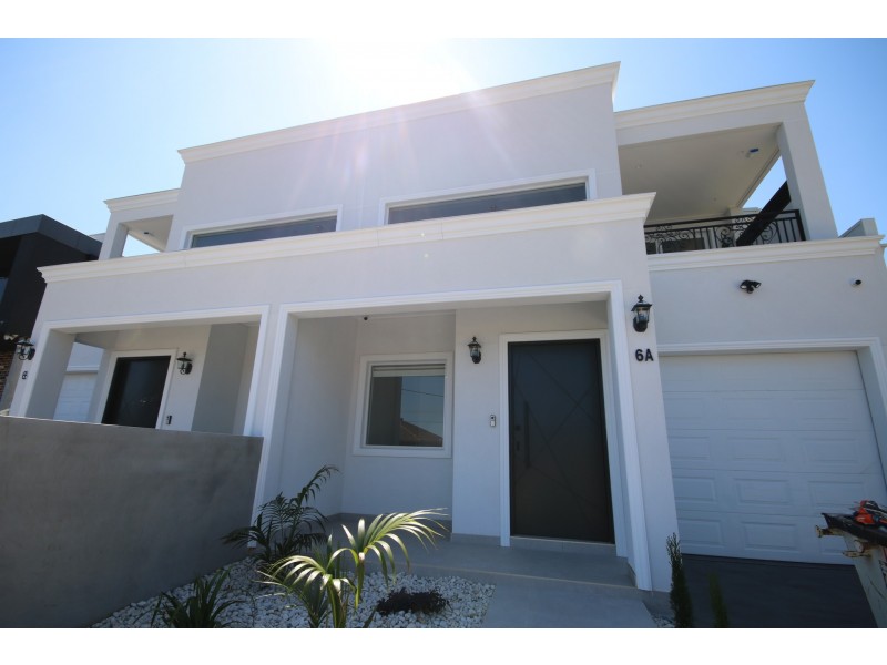 6a Gwandalan Road, Padstow NSW 2211