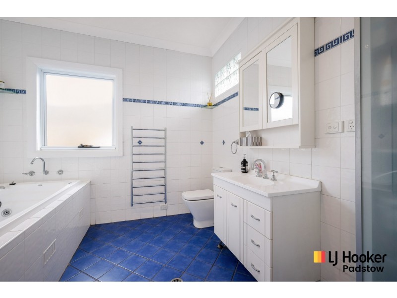 8 Burley Road, Padstow NSW 2211