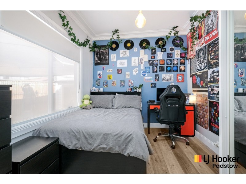 8 Burley Road, Padstow NSW 2211