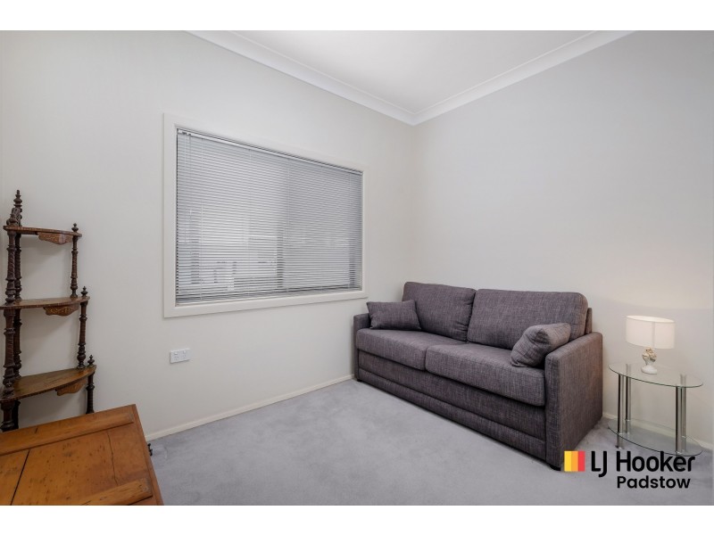 19 Edinburgh Drive, Revesby Heights NSW 2212