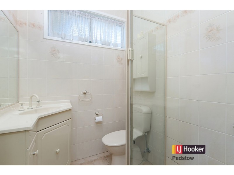 16 Phillip Street, Panania NSW 2213