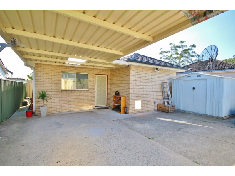 17a Uranus Road, Padstow NSW 2211