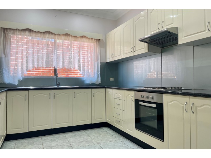 23 McGirr Street, Padstow NSW 2211