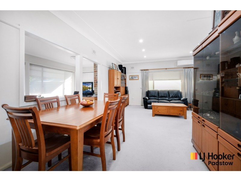 19 Edinburgh Drive, Revesby Heights NSW 2212