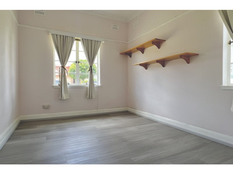 98 Faraday Road, Padstow NSW 2211