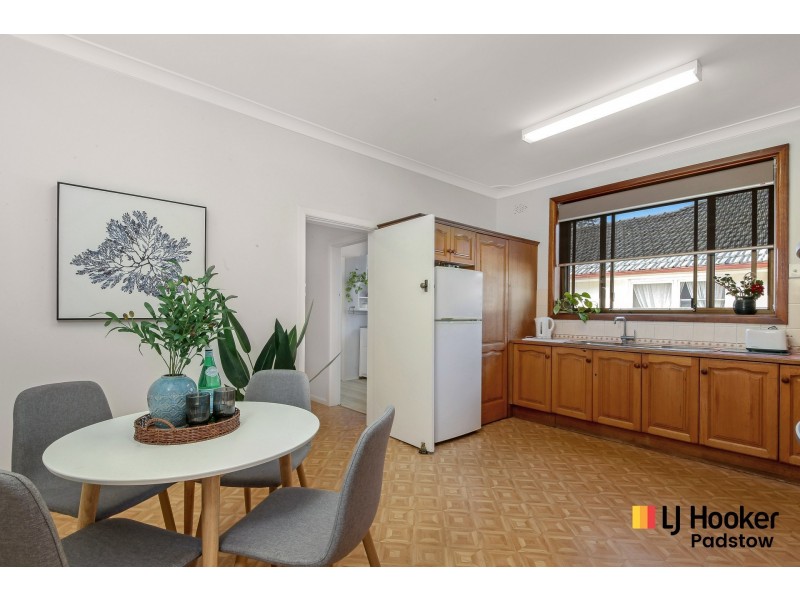 154 Davies Road, Padstow NSW 2211