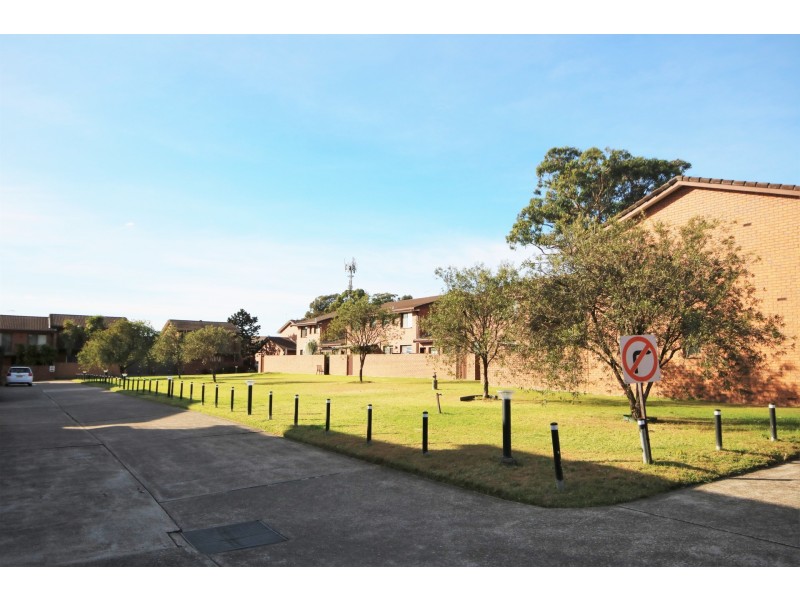 26/108 Gibson Avenue, Padstow NSW 2211