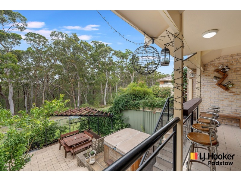 9/837 Henry Lawson Drive, Picnic Point NSW 2213