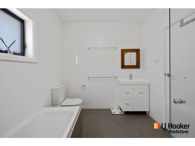40A Windsor Road, Padstow NSW 2211
