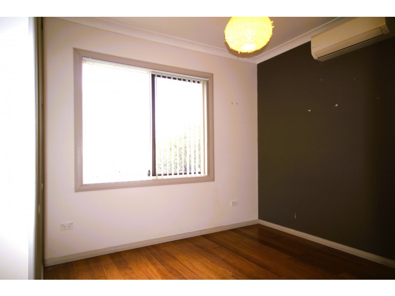 11 Dalziel Avenue, Panania NSW 2213