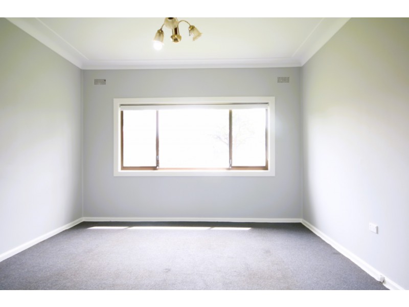 18 Tobruk Avenue, Liverpool NSW 2170