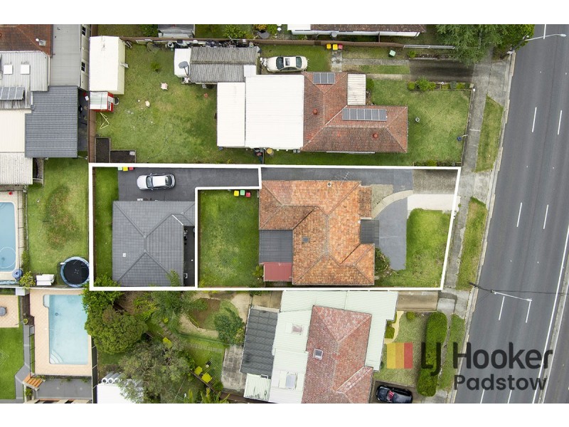 166 Davies Road, Padstow NSW 2211