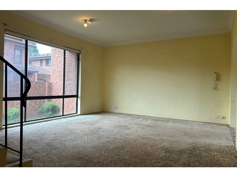 28/108 Gibson Avenue, Padstow NSW 2211