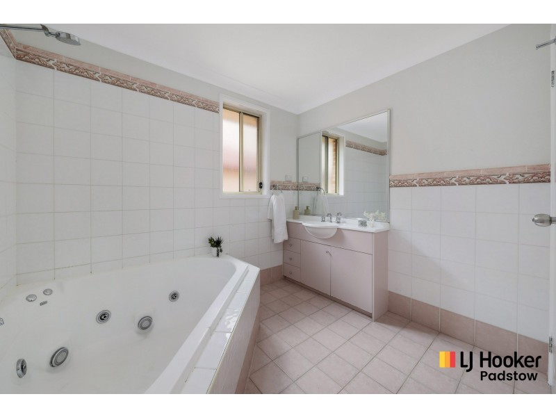 41 Wainewright Avenue, West Hoxton NSW 2171