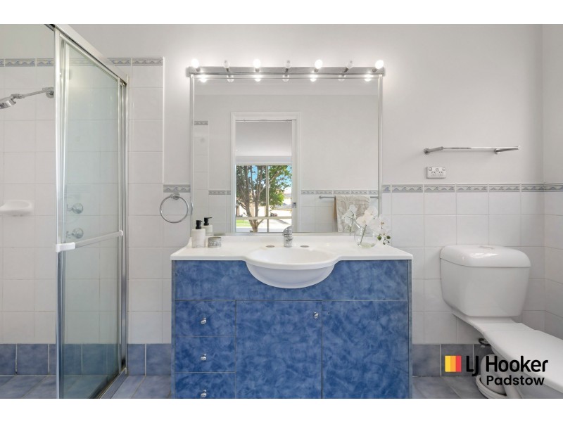 41 Wainewright Avenue, West Hoxton NSW 2171