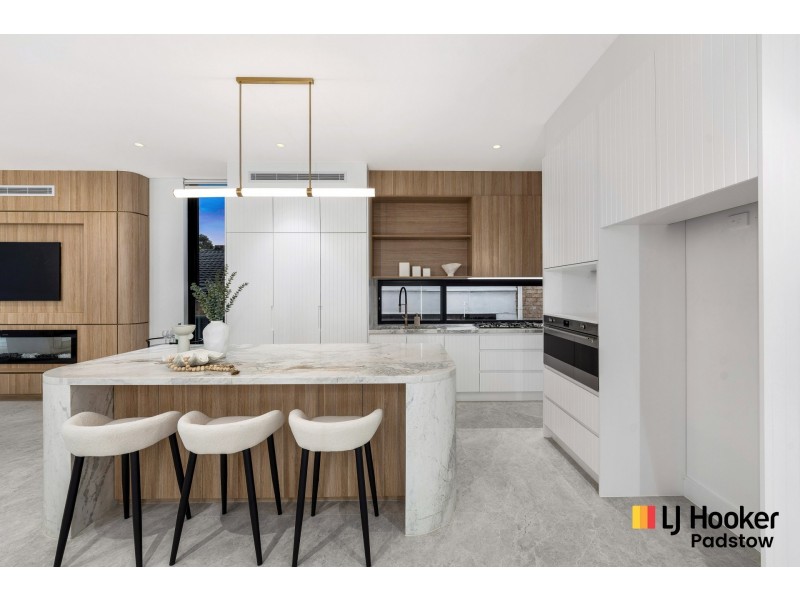 8 Hydrae Street, Revesby NSW 2212