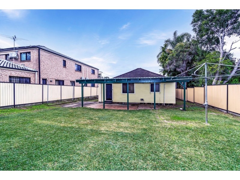 72 Vega Street, Revesby NSW 2212