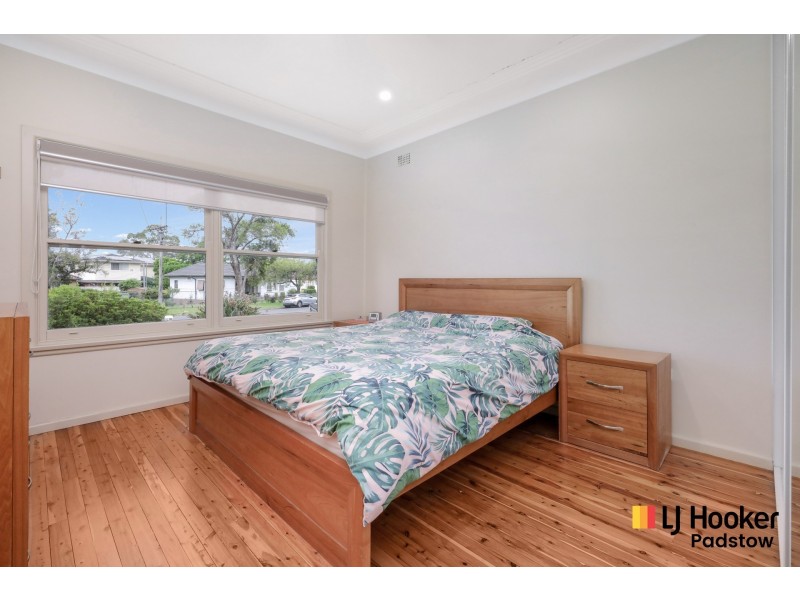 26 Harford Avenue, East Hills NSW 2213
