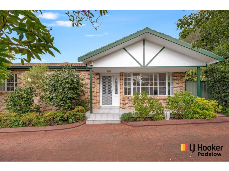 2/84 Centaur Street, Revesby NSW 2212