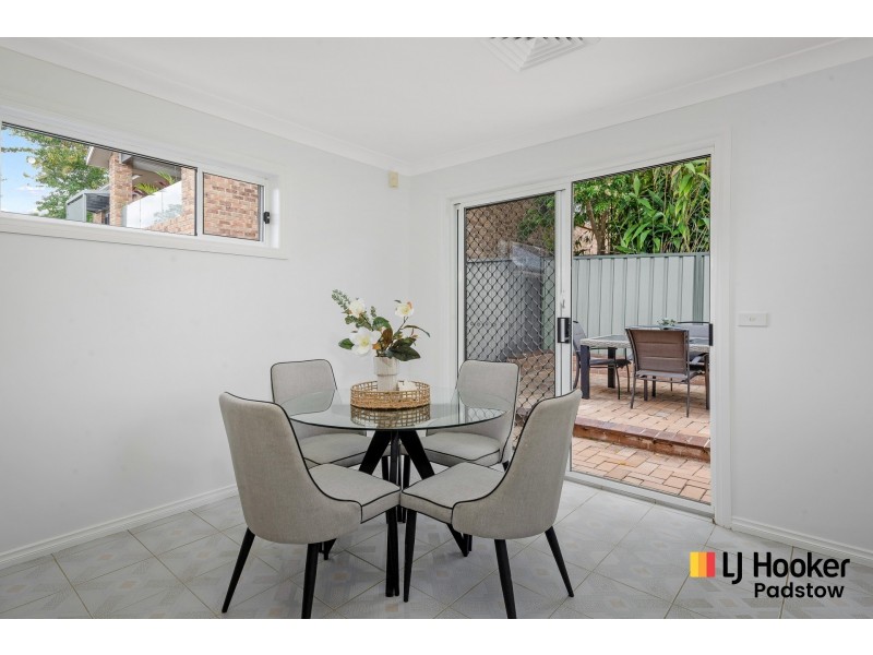 2/84 Centaur Street, Revesby NSW 2212
